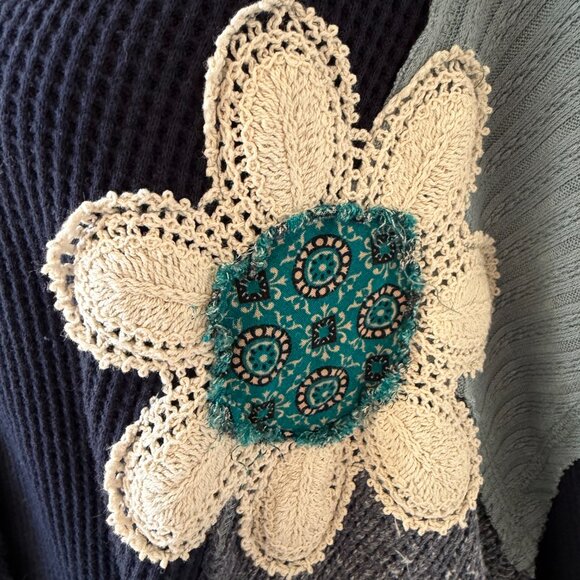 POL Blue Oversized Blocked Patch Floral Long Sleeve Sweater Small - Picture 11 of 12